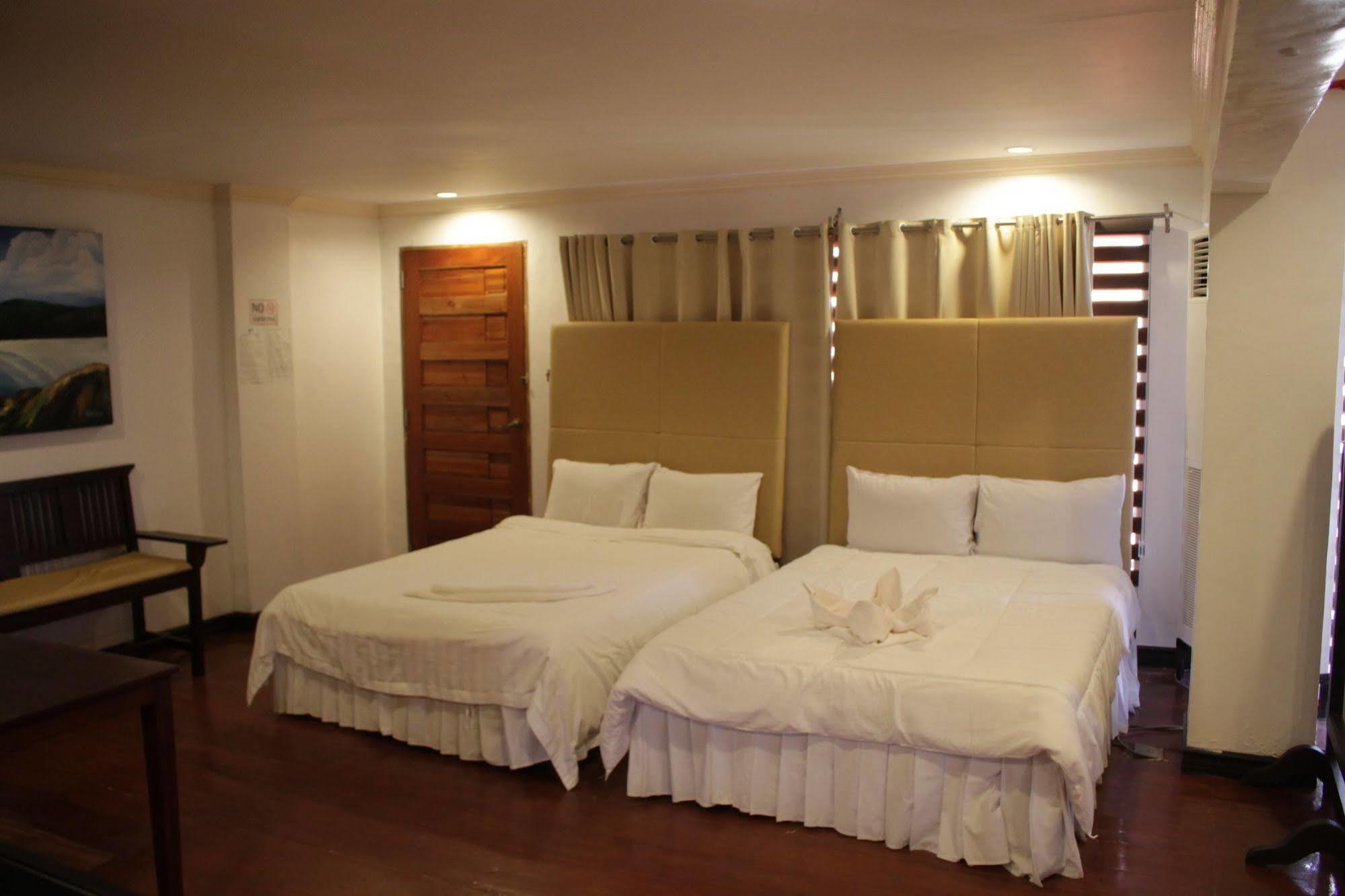 Sipalay Jamont Hotel Экстерьер фото
