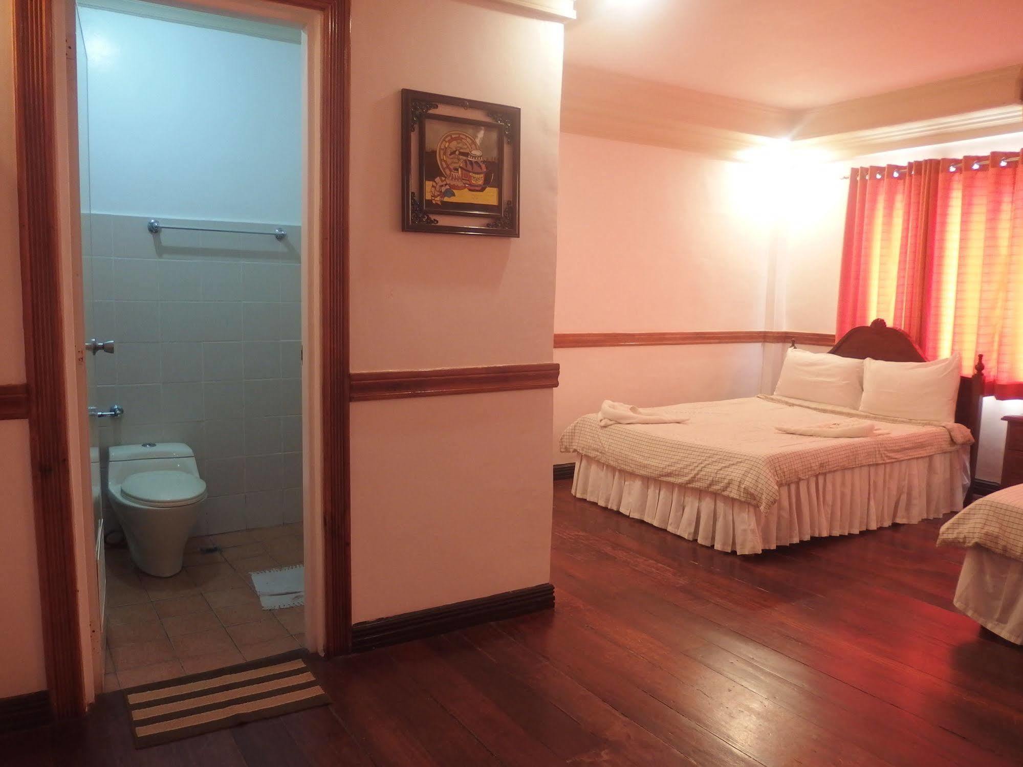 Sipalay Jamont Hotel Экстерьер фото